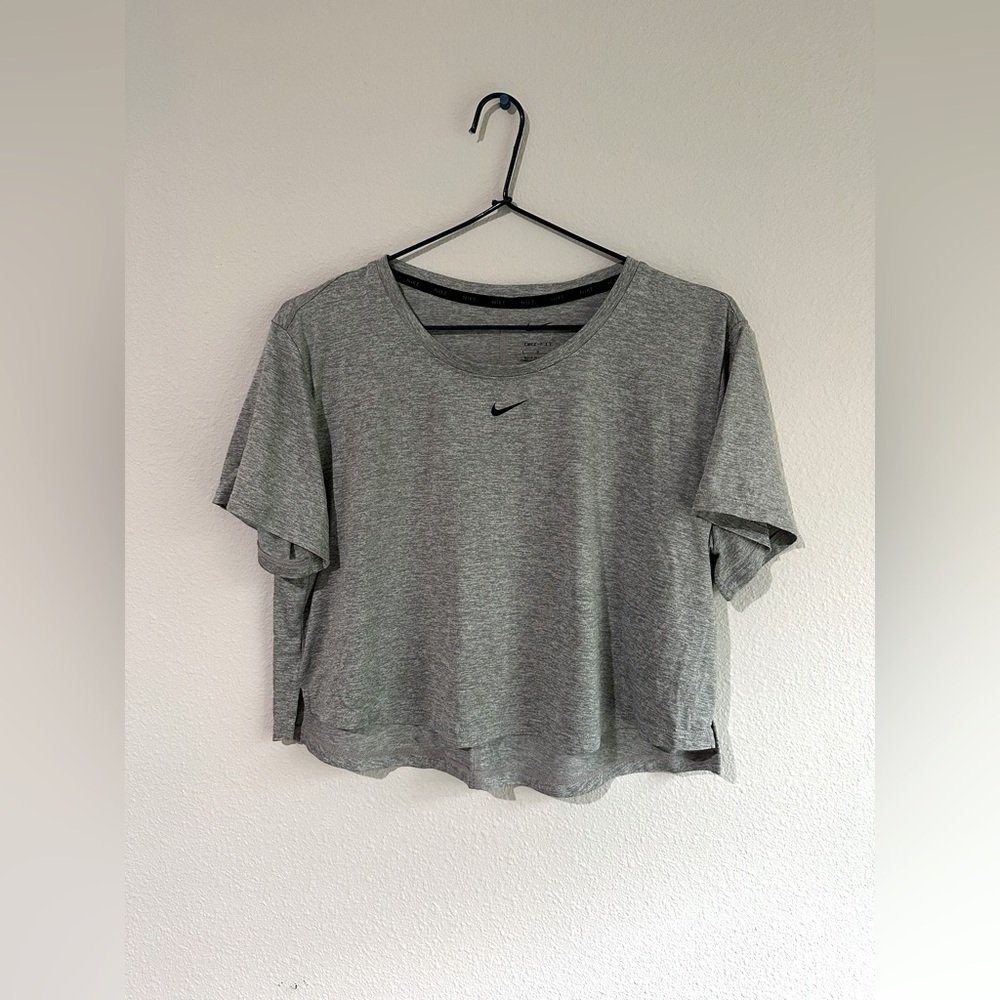 Nike Dri-fit cropped top